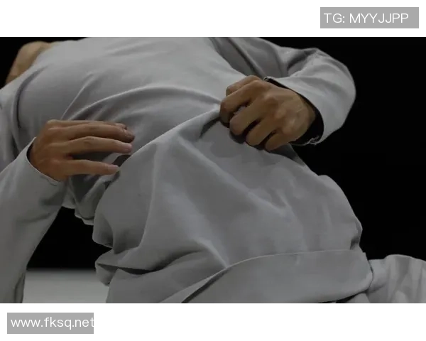 武汉街舞队状态引发热议舞者们的坚持与挑战交织成争议之声